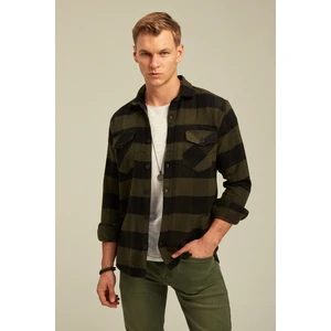 Cool Tarz Haki Erkek Slim Fit Düğmeli Yaka Çift Cepli Oduncu Ekose Gömlek