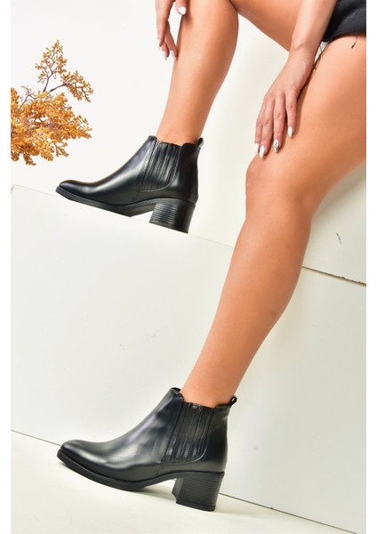 Siyah Kalın Topuklu Kadın Bot N518900709