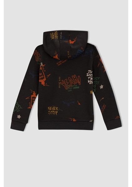 Erkek Çocuk Kapüşonlu Desenli Sweatshirt Y9044A622WN modelleri