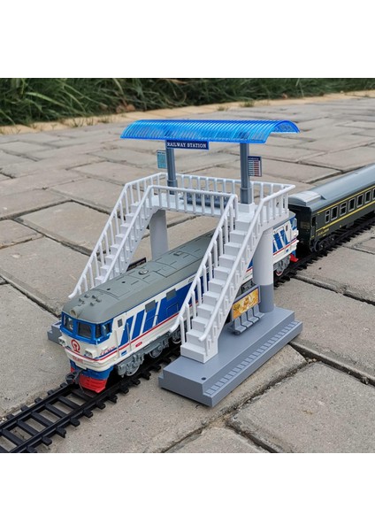 Tren Istasyonu Simülasyon Tren Istasyonu Demiryolu Düzeni Dekorasyonu Için (Yurt Dışından) fırsatları