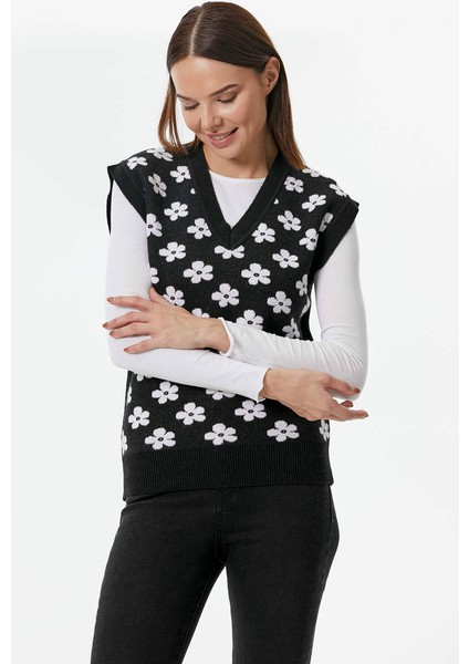 V Yaka Çiçek Motifli Triko Süveter - Siyah fiyatları