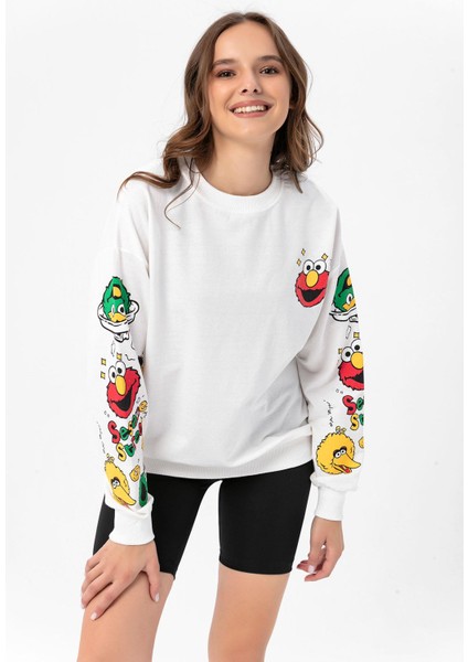 Kadın Baskı Detaylı Bisiklet Yaka Oversize Sweatshirt fiyatları