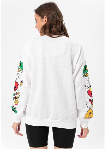 Kadın Baskı Detaylı Bisiklet Yaka Oversize Sweatshirt indirimleri