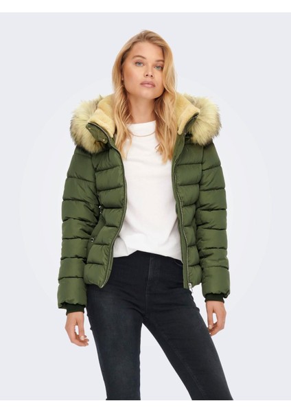 Onlcamılla Quılted Furhood Kadın Mont indirimleri