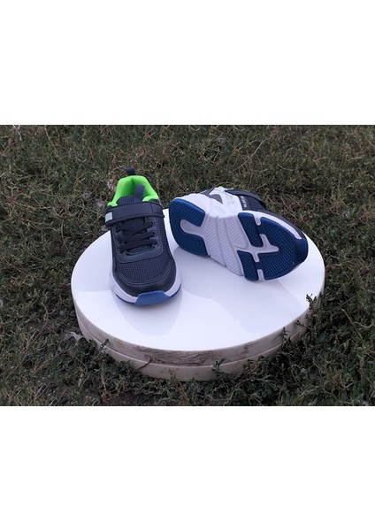 Tam Anatomik Hava Alan Kız Erkek Çocuk Spor Ayakkabı modelleri