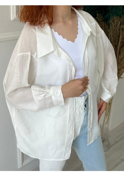 Kadın Beyaz Oversize Gömlek