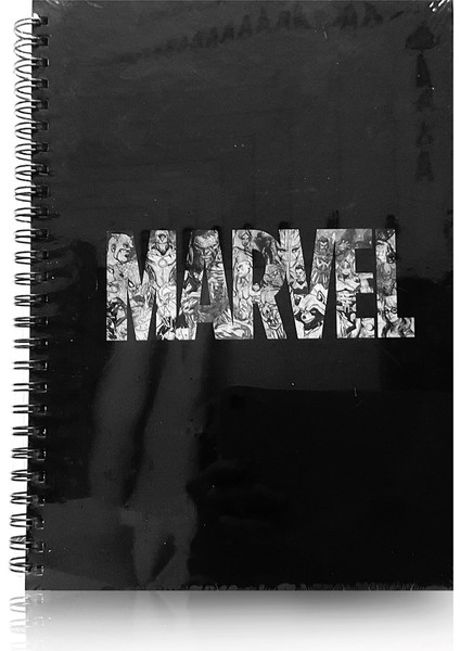 Marvel Sert Kapaklı Defter-100 Yaprak Kareli