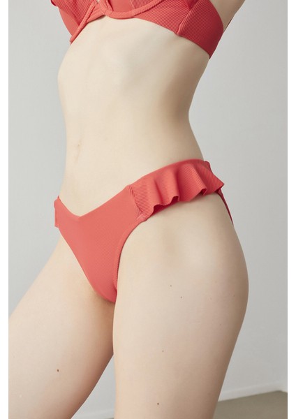 Açık Kırmızı Pia Frill V Bikini Altı fiyatları