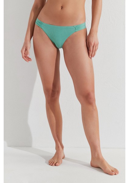 Açık Yeşil Nicolette Hipkini Bikini Altı