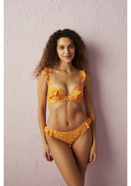 Turuncu Camilla Çiçek Desenli Fırfır Detaylı Dolgulu Push-Up Bikini Üstü