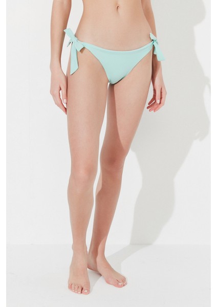 Mint Yeşili Basic Brazilian Bikini Altı