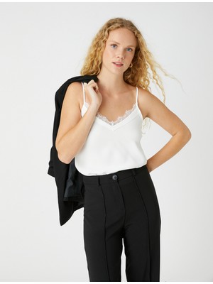 Koton Dantelli Atlet İnce Askılı V Yaka