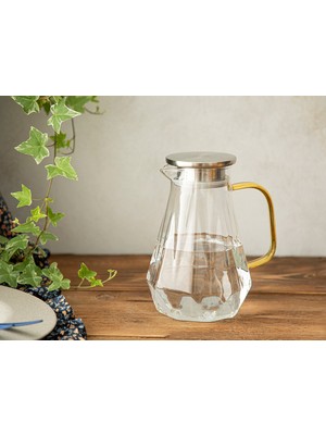 English Home Delight Şeffaf Borosilikat Cam Sürahi 1500 ml Modern Tasarım ile Sofra Sunumuna Uygun