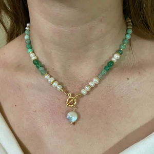 Suerte Accessories Yeşim Doğal Taşlı Mallorca İncili Barok İnci Uçlu El Yapımı Kolye