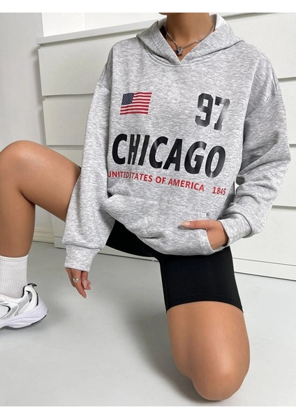 Kadın 97 Chicago 1845 Baskılı Oversize Sweatshirt