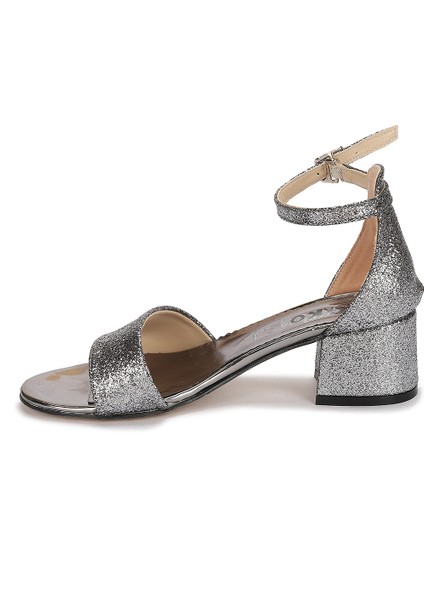 Kiko 769 Kum Simli Günlük Kız Çocuk 3 cm Topuk Sandalet Ayakkabı Platin indirimleri