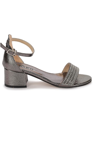 Kiko 761 Çatlak Günlük Kız Çocuk 3 cm Topuk Sandalet Ayakkabı Platin fırsatları
