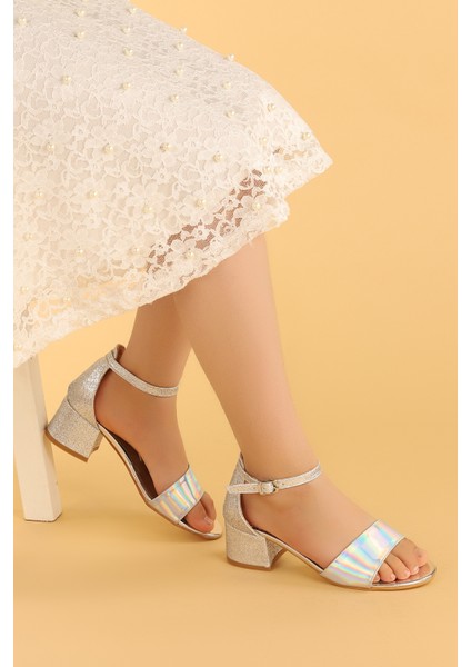 Kiko 768 Ayna Kum Günlük Kız Çocuk 3 cm Topuk Sandalet Ayakkabı Gümüş
