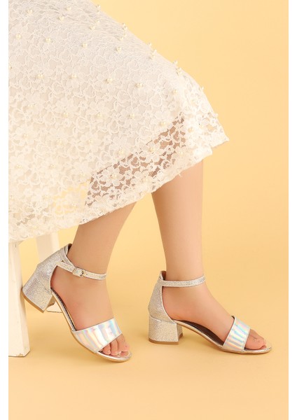 Kiko 768 Ayna Kum Günlük Kız Çocuk 3 cm Topuk Sandalet Ayakkabı Gümüş fiyatları