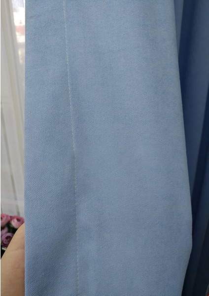 Taç Açık Mavi Petek Kadife Dokulu Fon Perde, 1/2.5 Normal Pile, 50 x 270 cm