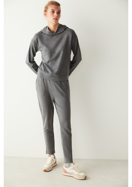 Koyu Gri Uzun Kollu Kapüşonlu Termal Sweatshirt