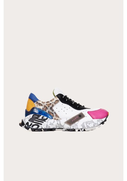 Siyah Deri Kadın Spor Ayakkabı