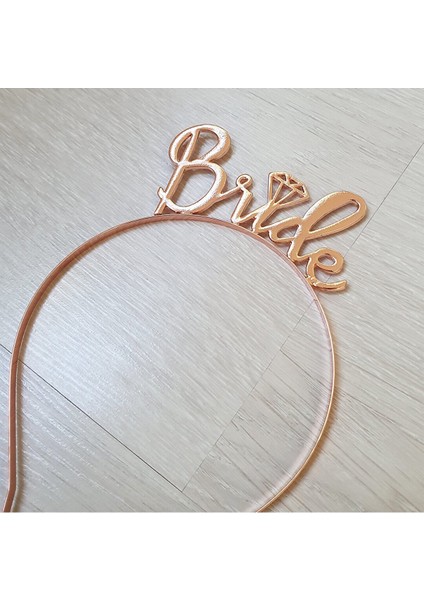 Bride Yazılı Metal Taç Rose Gold Bekarlığa Veda Partisi Konsepti Metaltaç