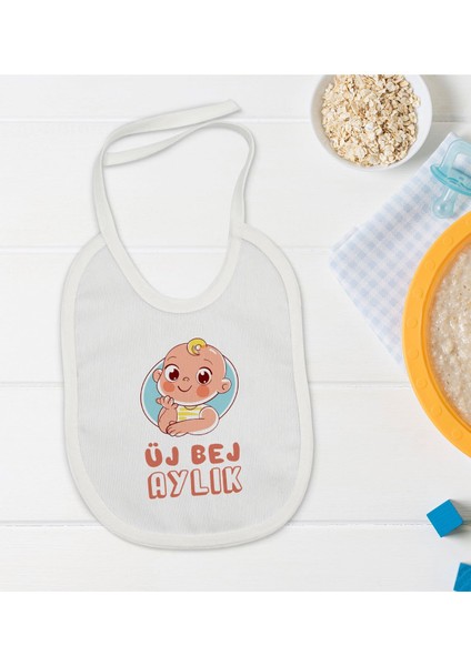 Kids Üj Bej Aylık Tasarımlı Beyaz Bebek Mama Önlüğü-1