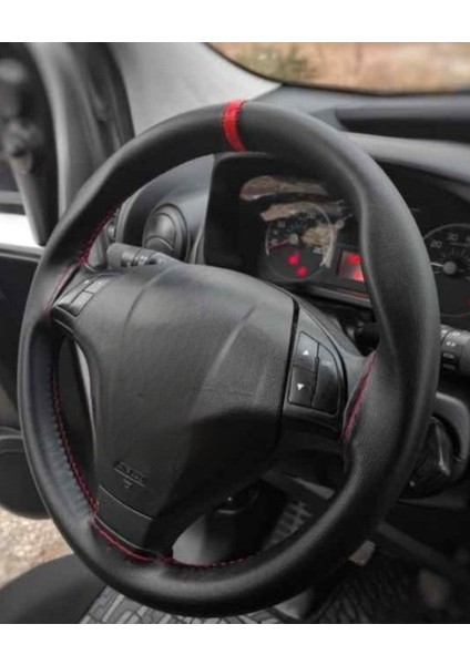 Fiat Linea Uyumlu Dikmeli Direksiyon Kılıfı Soft Siyah Deri Kırmızı Yüzüklü A+Plus ( 38×10.5cm ) fiyatları