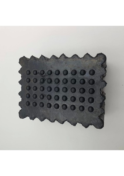 Lift Ayak Tampon Takozu Kare Yükseklik Ölçüsü 77 mm En Ölçüsü 120 mm Boy Ölçüsü 163 mm