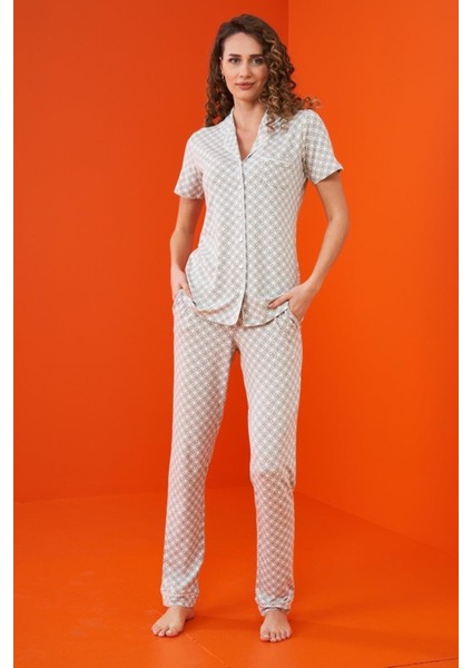 23203 Kadın Düğmeli Desenli Pijama Takım