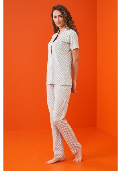 23203 Kadın Düğmeli Desenli Pijama Takım