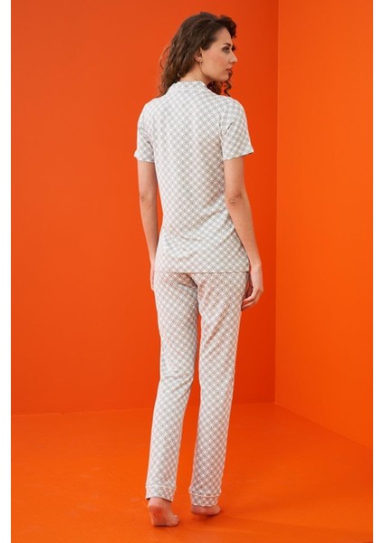 23203 Kadın Düğmeli Desenli Pijama Takım