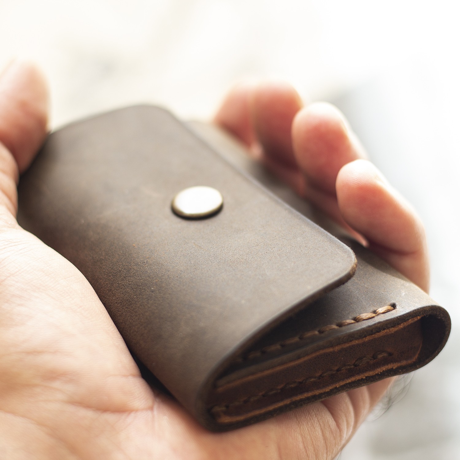 Hi Leather Nerio Kapaklı Minimal Kartlık Kişiye İsme Özel görsel 5