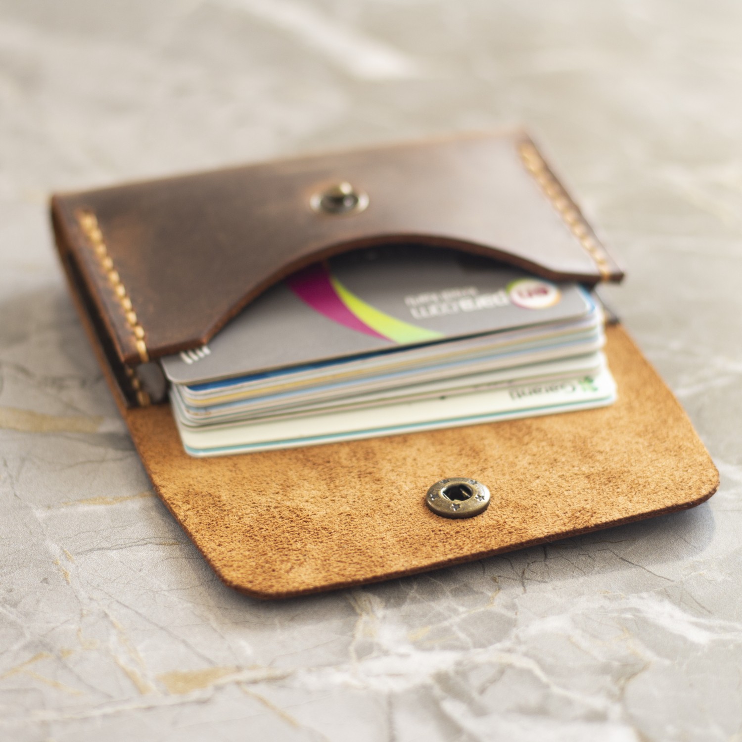 Hi Leather Nerio Kapaklı Minimal Kartlık Kişiye İsme Özel görsel 8