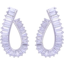 Nusnus Bayan 925 Ayar Gümüş Küpe (Zrk 2160) Çarpraz Baget Taşlı