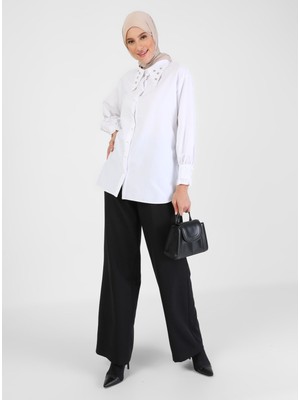 Refka Boncuk Detaylı Geniş Yaka Gömlek - Beyaz - Refka Woman