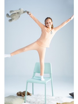 DeFacto Kız Çocuk Regular Fit Baskılı Ribana Uzun Kollu Pijama TAKIMI Y6389A622AU