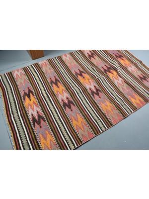 Kayra Export Türk Kilim, Eskitme Kilim, Area Kilim, 138 x 221  cm  Siyah Kilim, El Yapımı Kilim, Banyosı Kilim,  1049