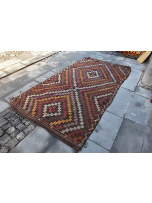 Kayra Export Türk Kilim, Eskitme Kilim, Area Kilim, 136 x 250  cm  Kırmızı Kilim, Dekoratif Kilim, Banyosı Kilim,  90