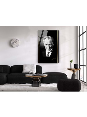 Assos Design Art Mustafa Kemal Atatürk Siyah - Beyaz Üniformalı Cam Tablo 10 Kasım Atatürk Tablo  Ofis Dekor