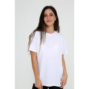 Oversize (bol ve geniş kesim) Beyaz T-Shirt. Bisiklet Yaka, Basic, Salaş Model