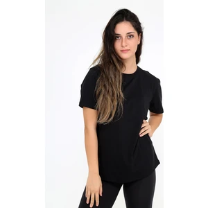 Oversize (bol ve geniş kesim) Siyah T-Shirt. Bisiklet Yaka, Basic, Salaş Model