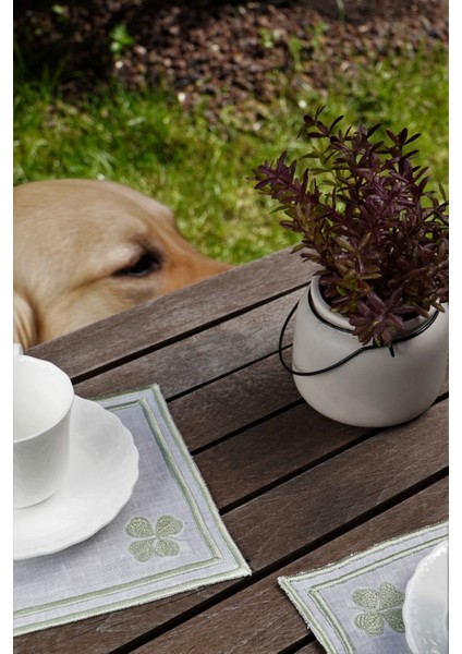 Nakışlı Isviçre Keteni Sunum Örtüsü 15X15CM Yeşil - 2 Adet