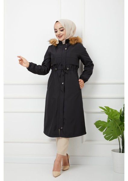 Siyah Içi Kürklü ve Su Geçirmez Kadın Kışlık Mont & Kaban