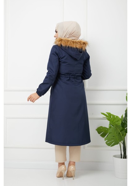 Lacivert Içi Kürklü ve Su Geçirmez Kadın Kışlık Mont & Kaban modelleri