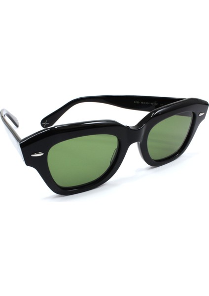 8250 C2 49 Black Güneş Gözlüğü fiyatları