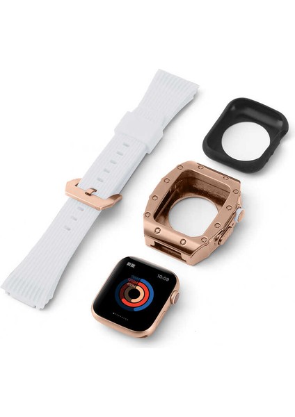 Apple Watch Seri 6/SE/5/4 Metal Çerçeveli ve Tokalı Çizgili Silikon Kordon Kayış KRD-65 44mm Beyaz - Gümüş modelleri
