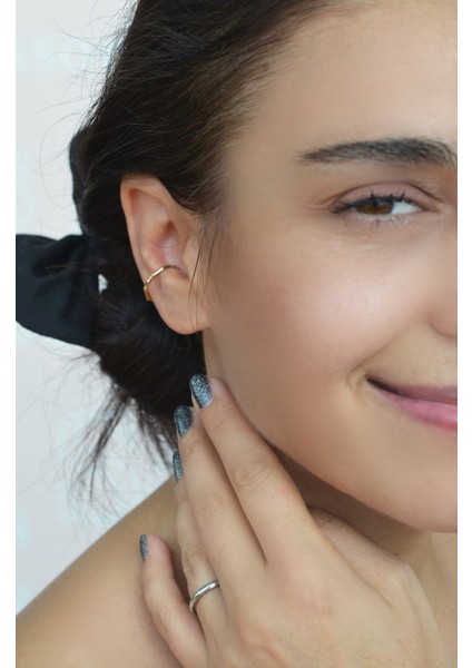 Sacce Scarves&Accessories Sıkıştırmalı Kıkırdak Küpesi Ince Earcuff