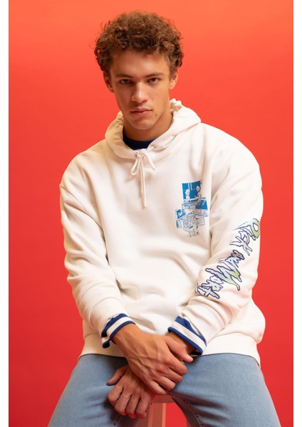 Rick and Morty Coool Oversize Fit Kapüşonlu İçi Yumuşak Tüylü Sweatshirt Y0309AZ22AU fiyatları